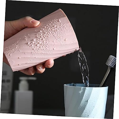 Travel-Friendly Toothbrush Holder