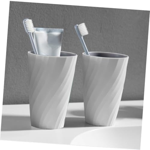 Zerodeko 2-Piece Portable Toothbrush Holder