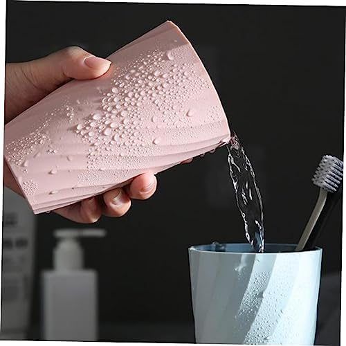 Mucklory Travel Toothbrush Holder 2-Pack