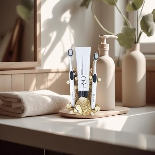 5-Inch Resin Toothbrush Holder with Antique Carved Design