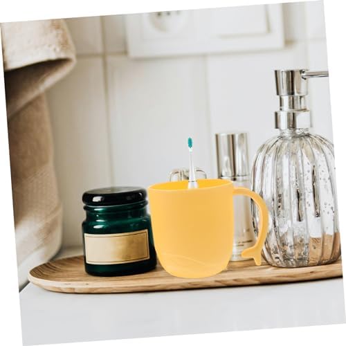 Space-Saving Dental Care Cups