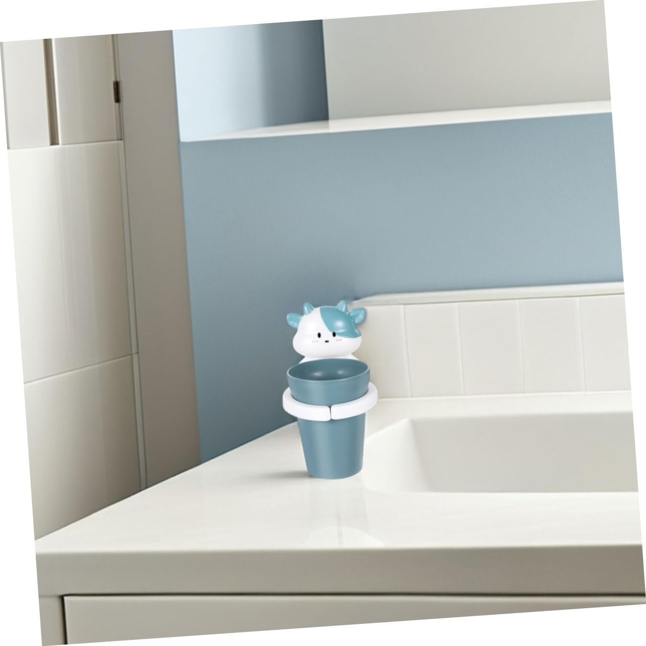 LABRIMP Cartoon Characters 2-Piece Toothbrush Mouthwash Holder Set