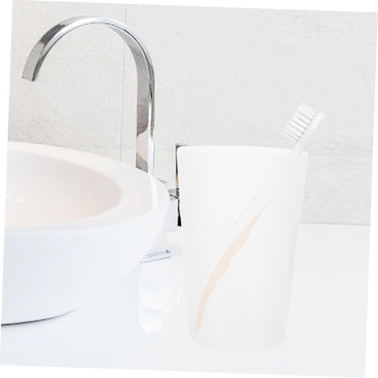 Elegant Reusable Toothbrush Mouthwash Mugs for the Bathroom
