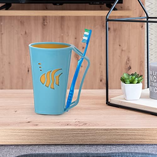 Healifty Travel Toothbrush Tumbler Set