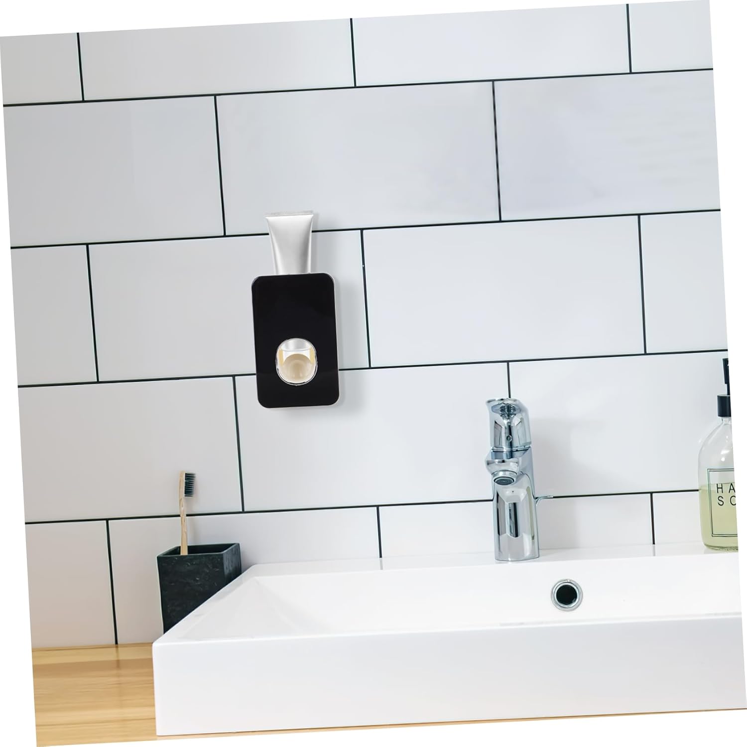 Sturdy Durable Wall-Mounted Toothbrush Toothpaste Holder
