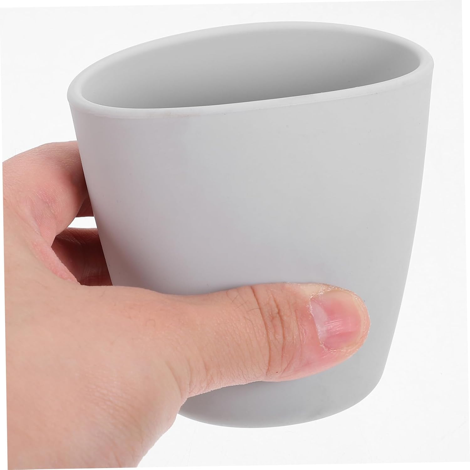 Stylish Spill-Proof Sippy Cup for Toddlers and Adults