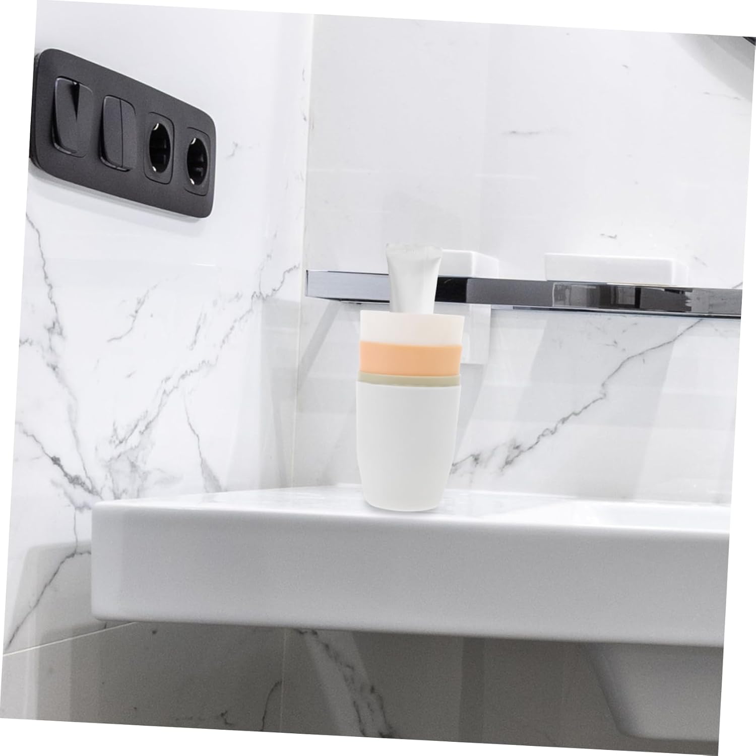 Mucky Muckily 4-Pack Reusable Toothbrush Cup