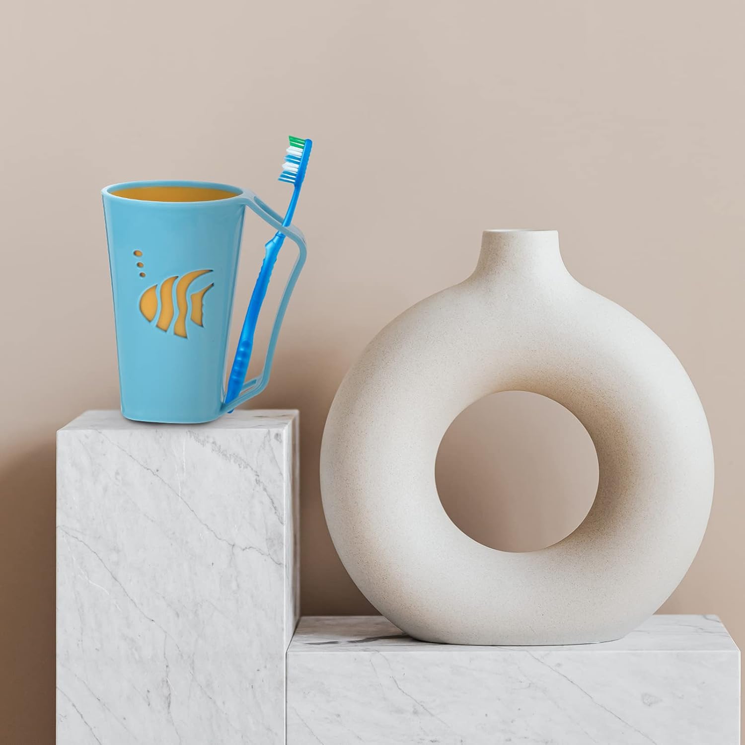 Healifty Travel Toothbrush Tumbler Set