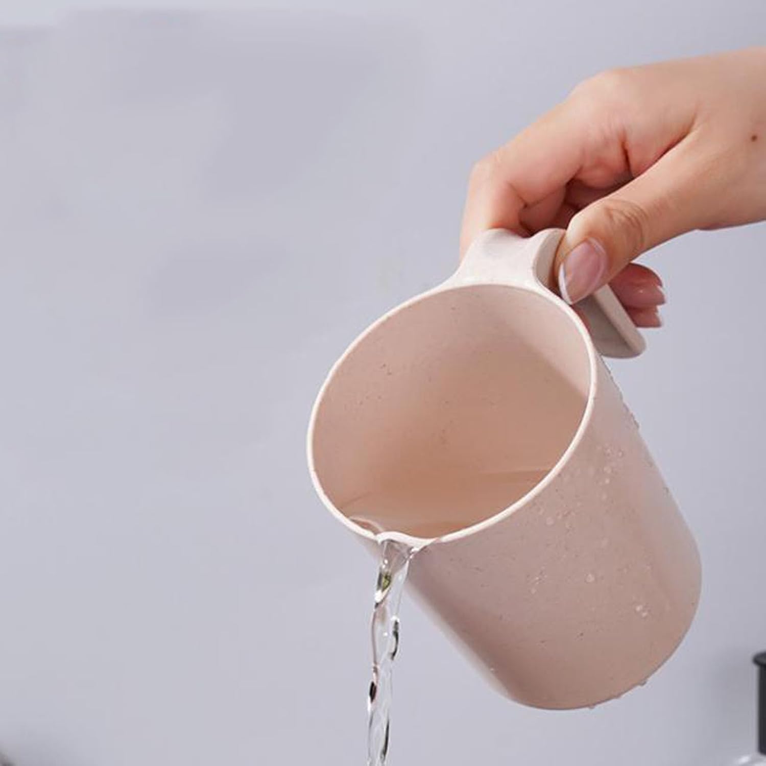 Yreeew Bathroom Tumblers Cups Mouthwash Brush Holder Portable Lightweight Travel Mug
