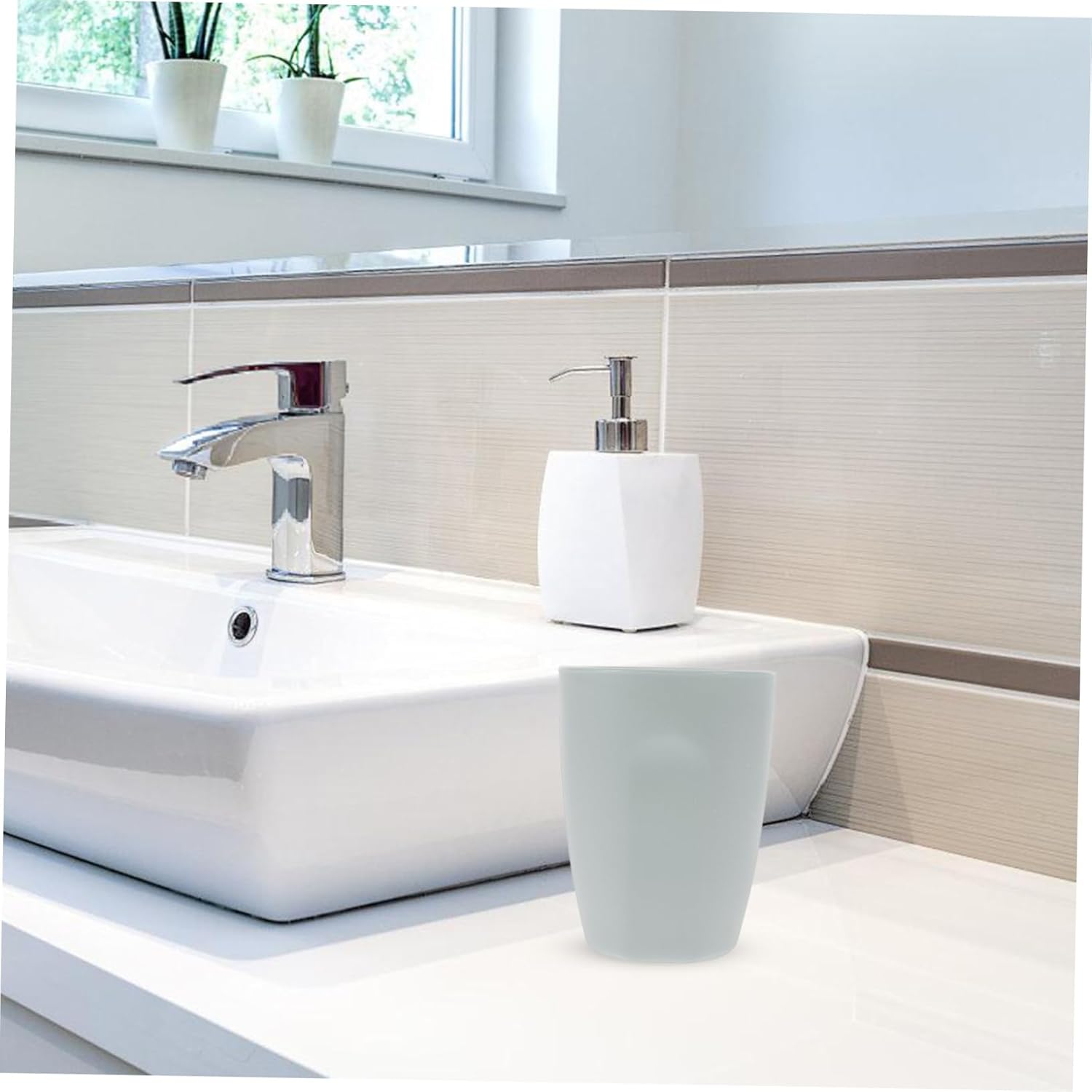Stylish Travel Toothbrush Cup