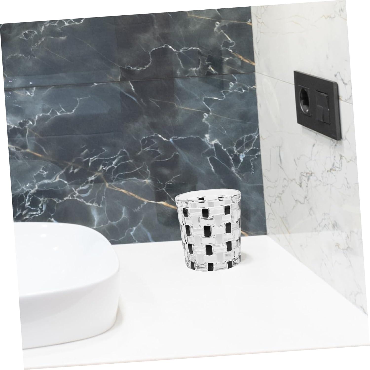 Elegant Glass Toothbrush Holder - Black and White Checkered Design