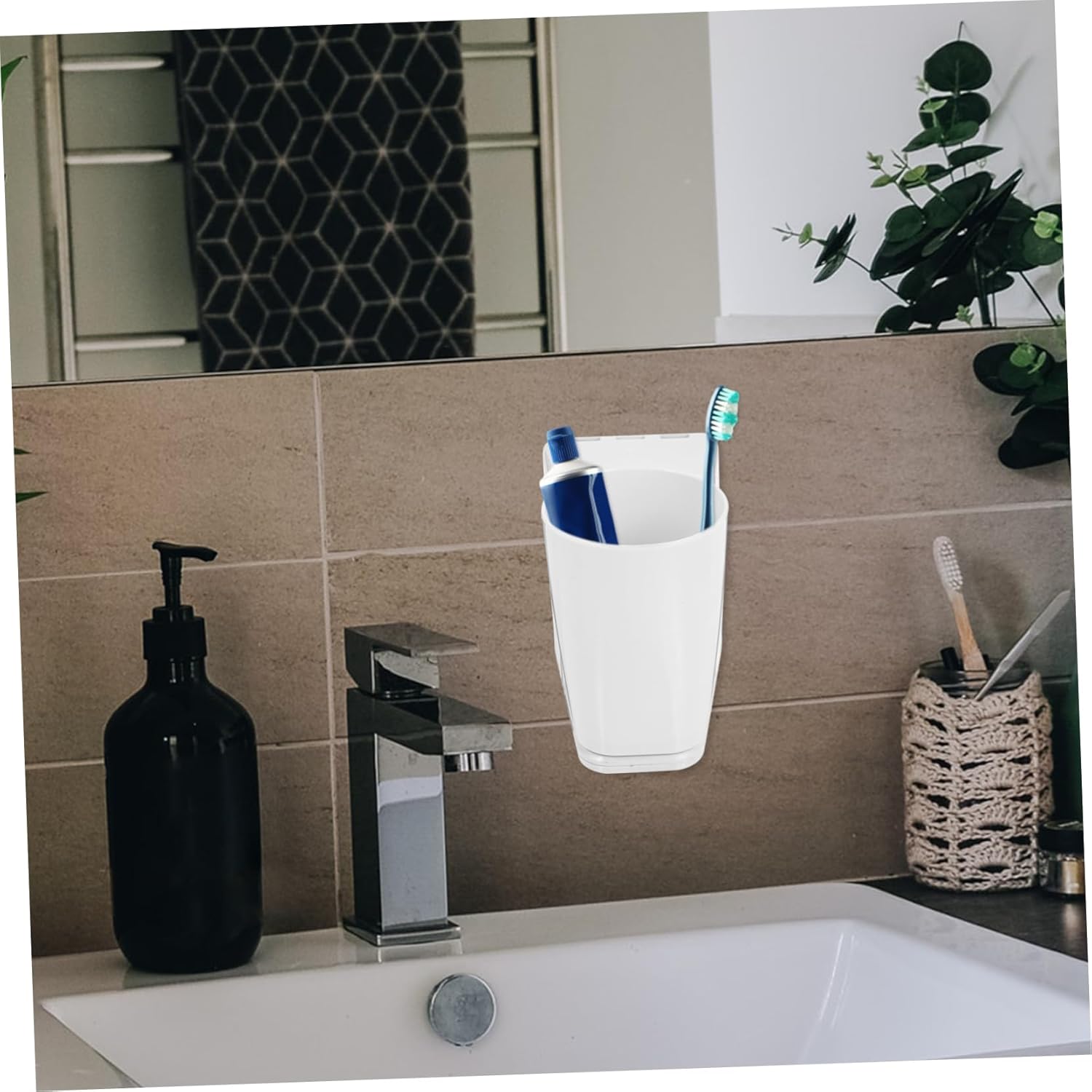1 Set Wall Mounted Toothbrush Holder with Cup and Comb Stand
