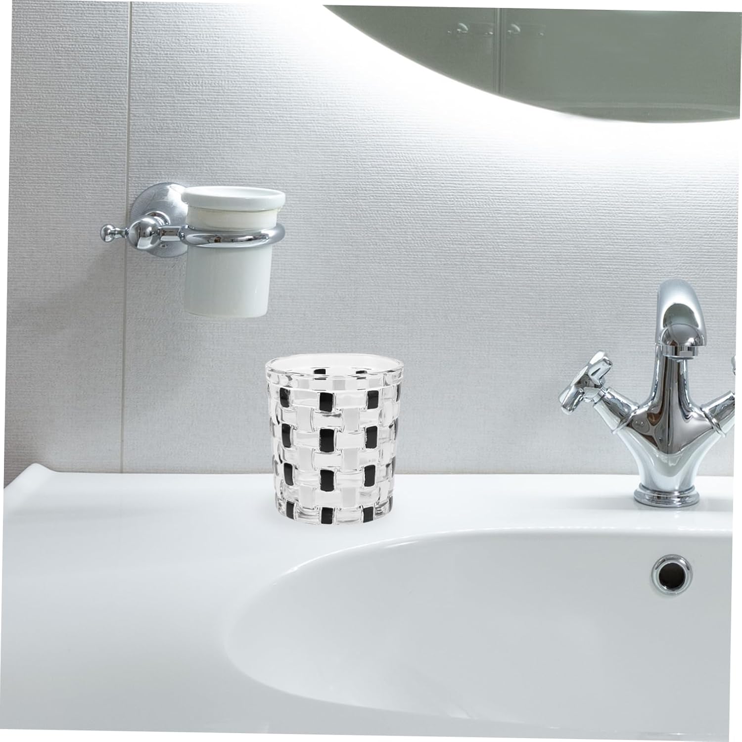 MAGICLULU Classic Checkerboard Toothbrush Holder