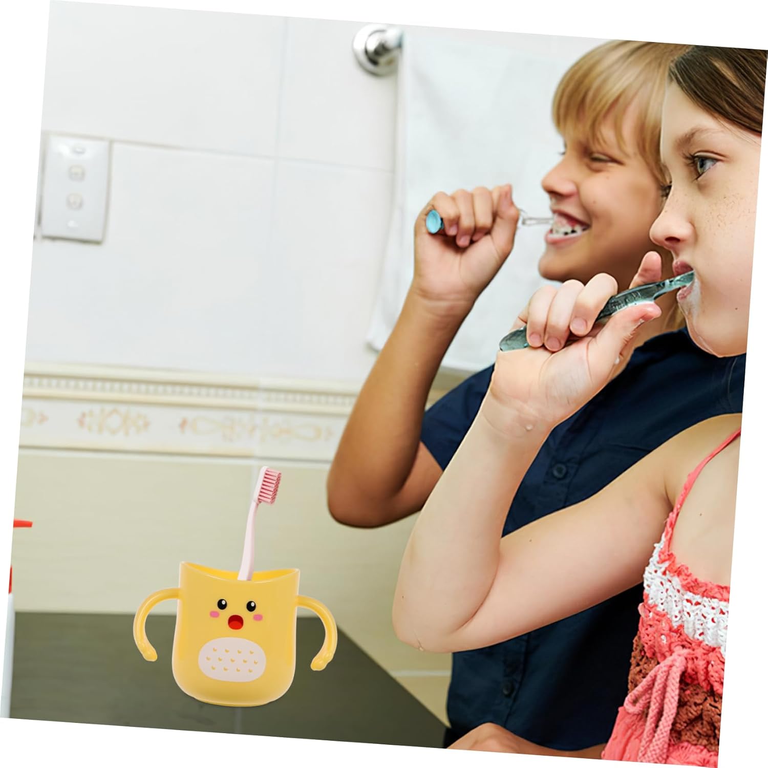 Kisangel Toothbrush Cup