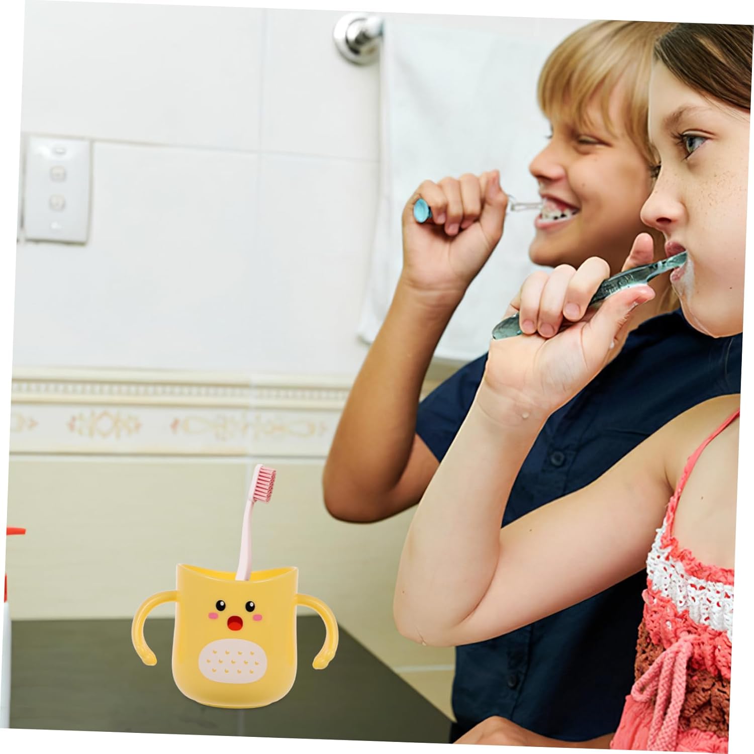 YARNOW Toothbrush Cup